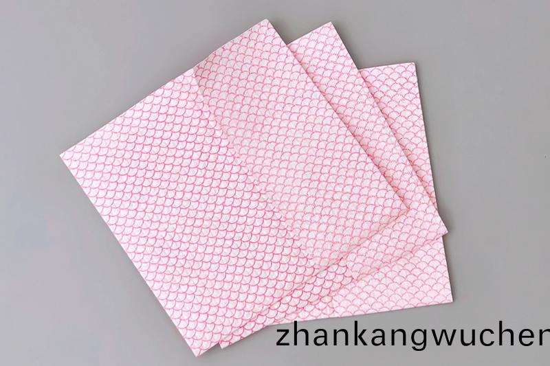 M8 紅色魚鱗紋多(duo)用(yong)途擦拭(shi)佈